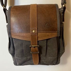 TSD Brand Crossbody Purse